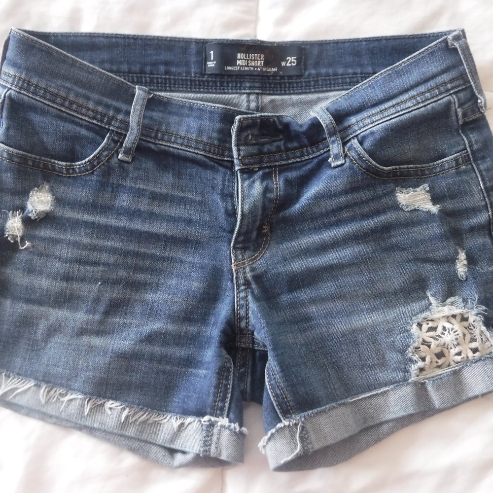 HOLLISTER SHORTS